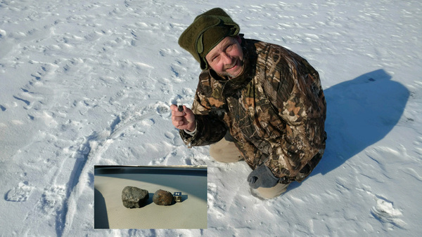 Professional Meteorite Hunter Has Luck In Hamburg Township