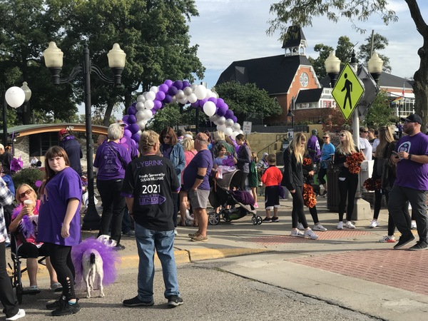 Walk To End Alzheimer's Brings Hundreds To Downtown Brighton