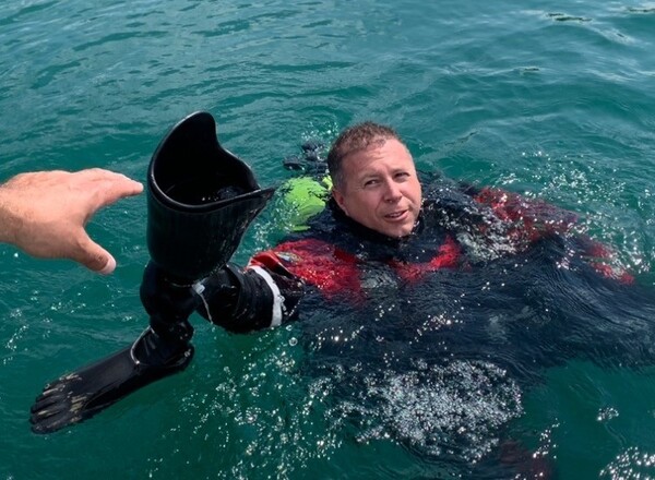 Dive Team Recovers Milford Man's Prosthetic Leg From Lake