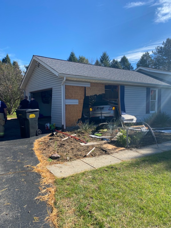 Man Critical After Crashing Car Into House In Green Oak Township