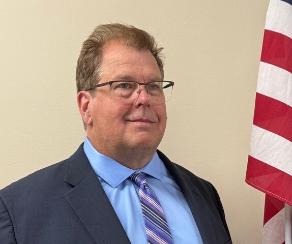 Green Oak Scientist, Small-Business Owner Rob Hower Makes Case for Education, Health Care and Economic Change in State Senate Bid