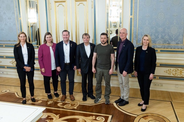 Slotkin Meets With President Zelenskyy & Ukrainian Officials
