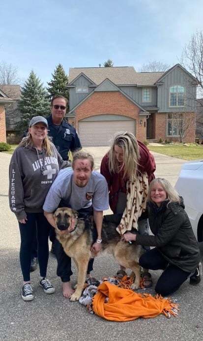 South Lyon Couple Reunited With Dog After Car Crash