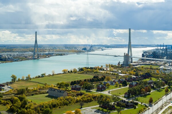 Gordie Howe Bridge To Give Detroit Walkable & Bikeable Link To Canada