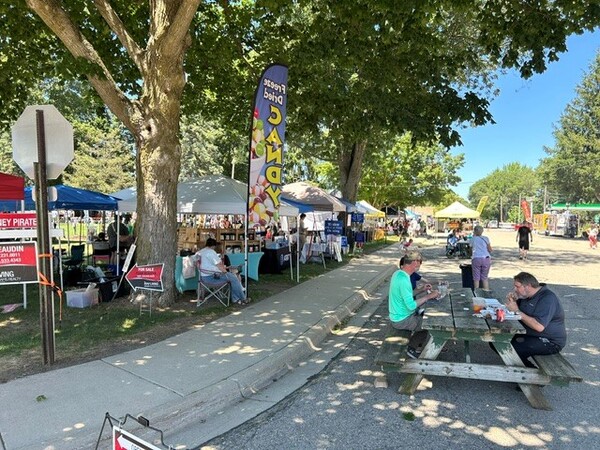 Pinckney to Host First Food Truck Friday of '26