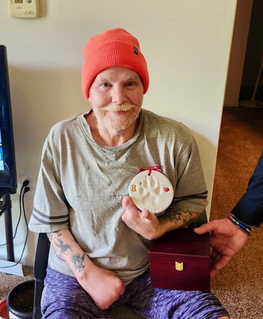 First Responders and Vet Clinic Step in to Help After Holly Man Loses 'Constant Companion'