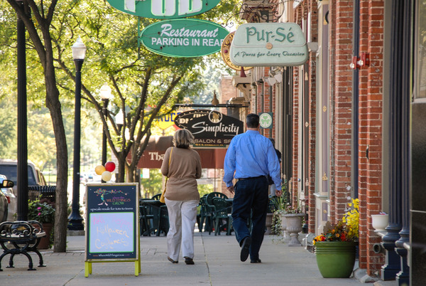 Sidewalk Cafes In Downtown Howell Discussed