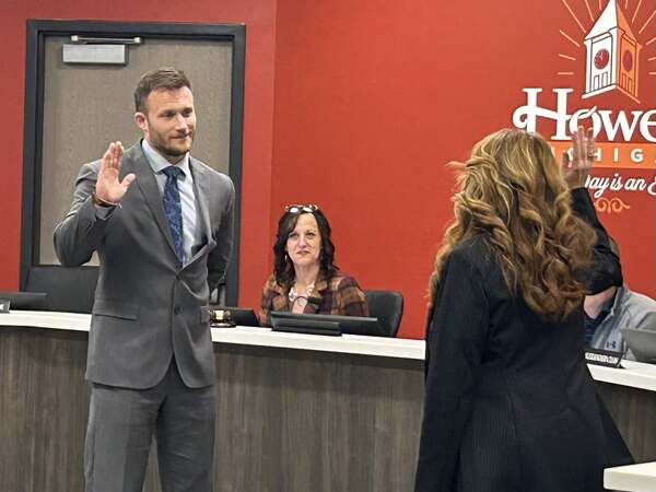 New Howell Mayor, City Council Members Sworn In