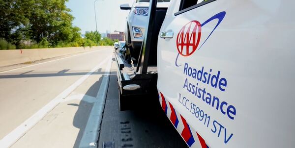 AAA Honors Tow Operators On Employee Appreciation Day; Reminds Drivers To Move Over