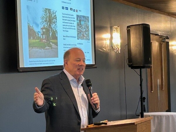 Mayor Duggan Touts Detroit's Turnaround, Talks Toxic Politics During Howell Visit