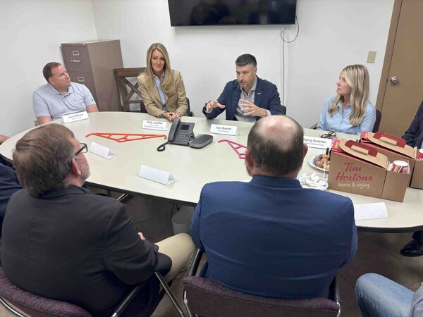 Congressman Barrett, SBA Loeffler Meet Workers, Business Owners in Shiawassee County