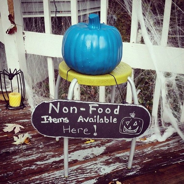Pumpkin Project Creates Safe Halloween For Food Allergic Kids