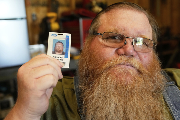 Michigan Autoworker's Lost Wallet Found Under Car Hood In Minnesota — 151,000 Miles Later