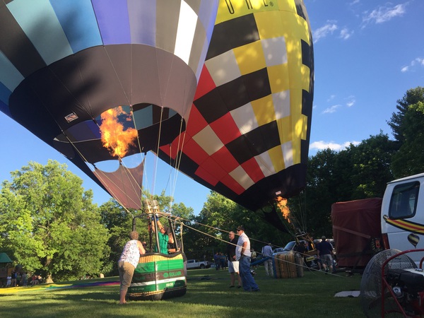 Pilots Get Fired Up At Michigan Challenge Balloonfest Preview