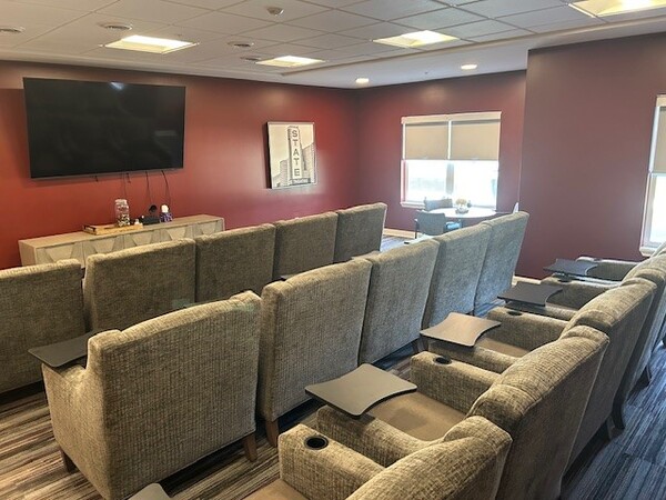 Lockwood of Hartland Senior Living Offers All-Inclusive Amenities