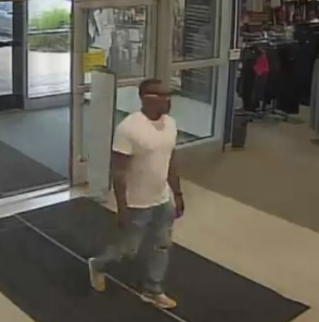 Man Purchases $640 of Clothing with Counterfeit Bills in Green Oak