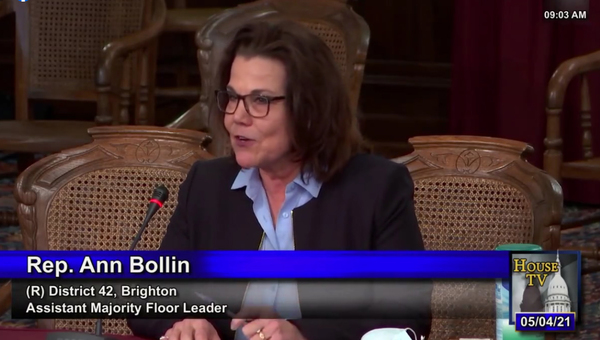 Whitmer Vetoes Bollin's "Half-Baked" Bill To Exempt Graduations From Crowd Limits