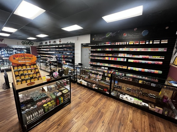 Vape Shop Opens in Downtown Brighton