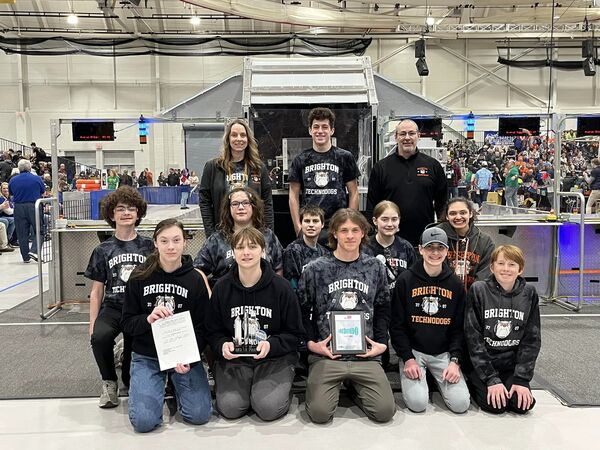 BHS TechnoDogs Qualify for FIRST Robotics World Championship