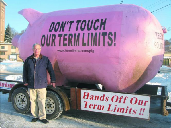 Giant Pig Makes Statement Towards "Greedy Legislators"