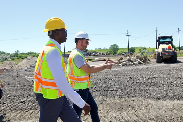 Lt. Governor Tours I-96 Rebuilding Michigan Project
