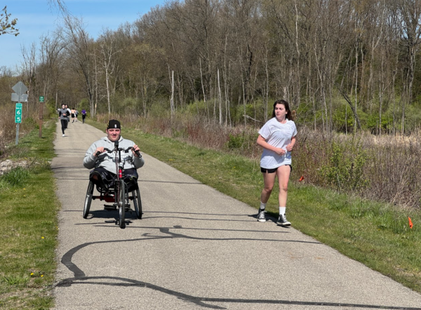 Kensington Woods Hosts Bob Ross "Run For The Trees" Color Run