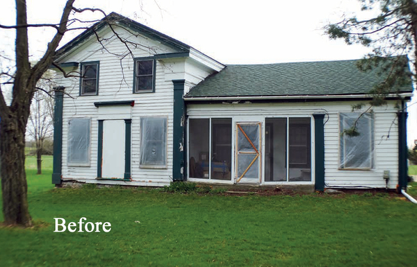 Local Couple Honored For Work To Renovate Historic Home