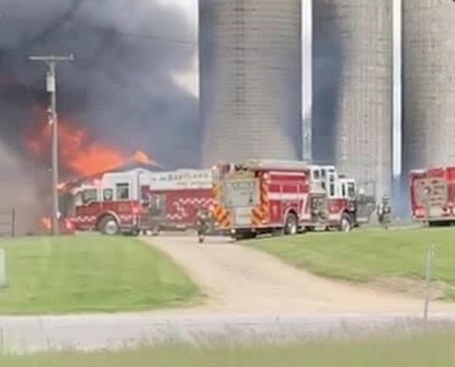 Crews Battle Barn Fire On M-59 In Hartland Township