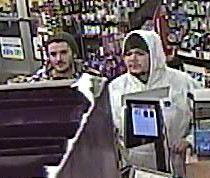 Sheriff's Office Seeks Suspects In Fraud Case