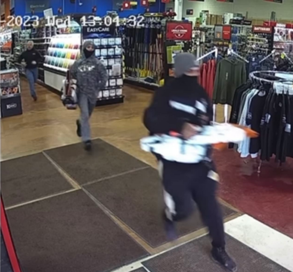 Police Investigate Hardware Store Robbery in Highland Twp