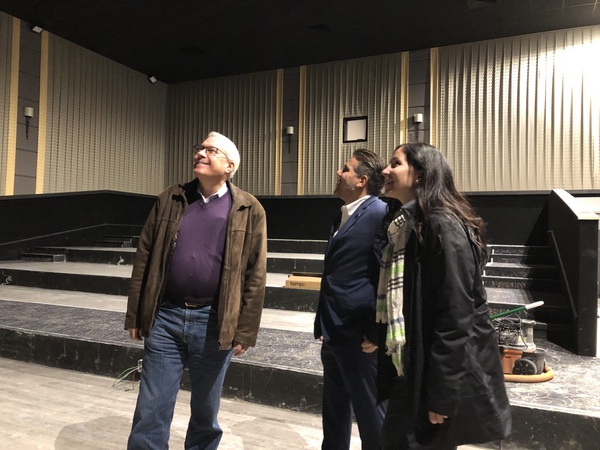 Emagine Officials Tour Under-Construction Theater In Hartland