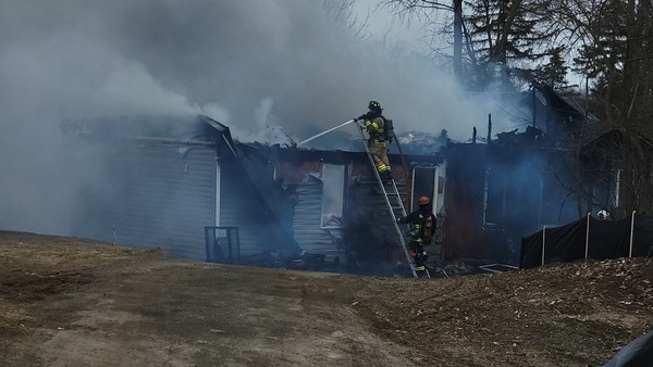 Crews Battle Large Blaze At Hartland Township Home