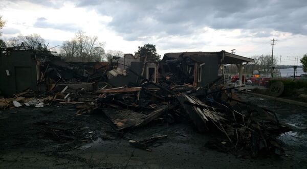 Popular Fork n' Pint Restaurant In Waterford Destroyed By Fire