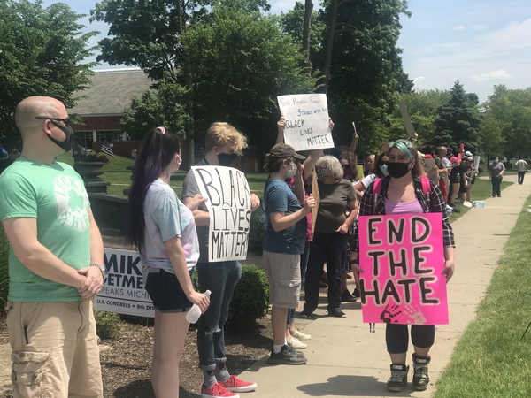 Despite Worries of Violence, Protestors Gather Peacefully In Howell