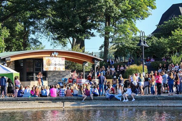 Lake Trust is Title Sponsor of Second Annual Destination Stars Hollow