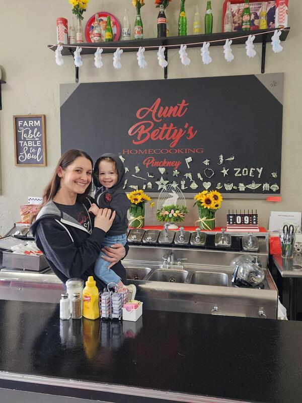 Aunt Betty's Restaurant Closes In Downtown Pinckney