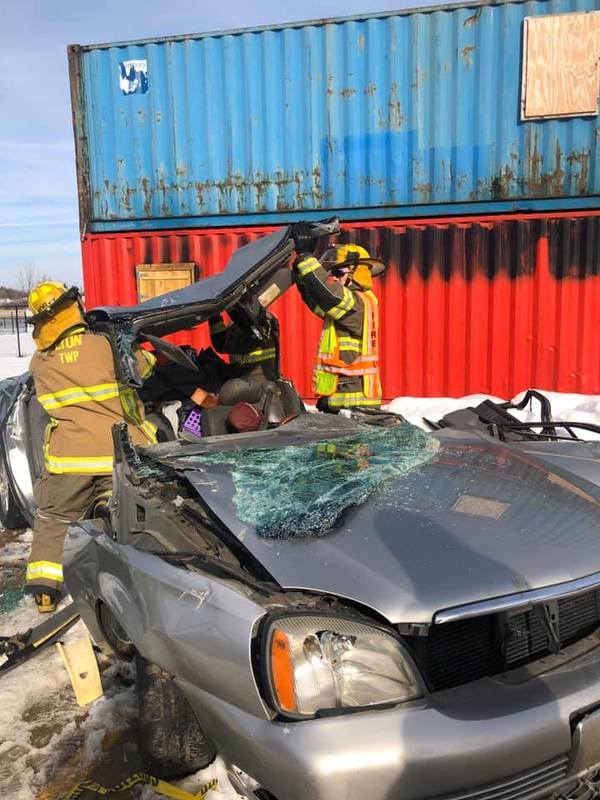 Lyon Township Fire Crews Take Part In Extrication Training