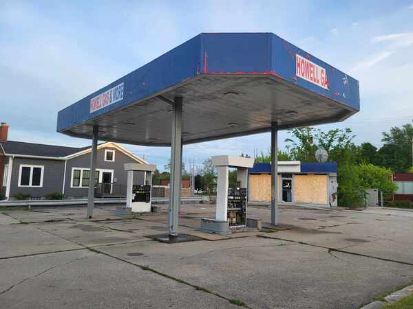 Gus’s Carry Out Relocating To Old Gas Station Site In Downtown Howell