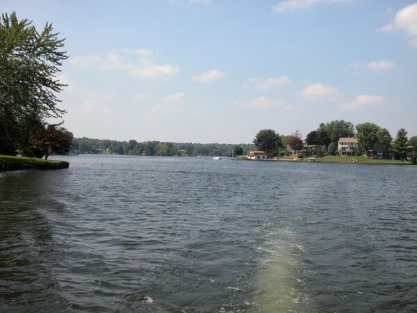 Organization of Woodland Lake Seeks Revisions to Brighton Twp PUD