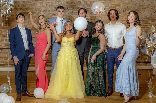 Cinderella’s Closet Returns To Help Local Students Shine At Homecoming