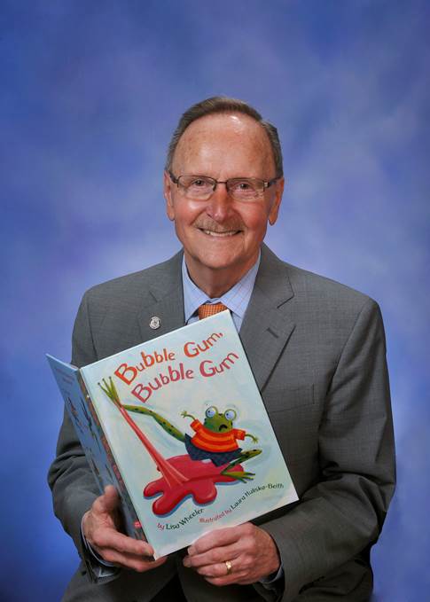 State Rep. Hank Vaupel Hosts Annual Summer Reading Contest
