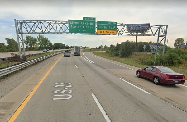 Overnight Closures On US-23 Near Fenton For Sign Replacement