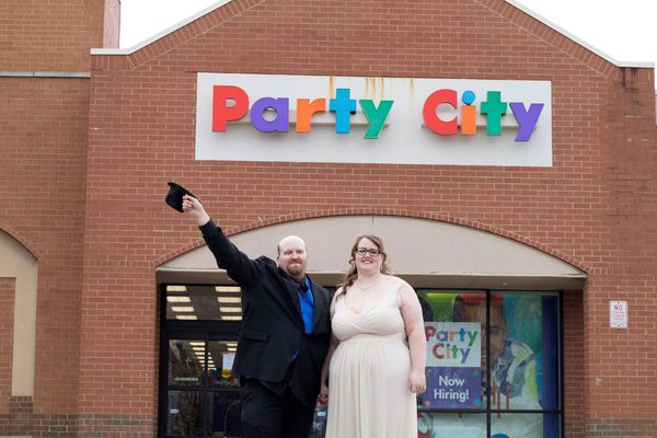 Couple Gets Married At Party City In Brighton