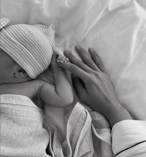 Detroit Lions QB Jared Goff & Wife Welcome Newborn Baby Girl