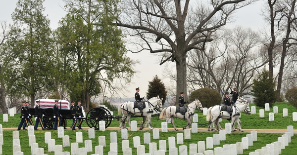 Bishop Bill Would Give Full Arlington Privileges To Enlisted POW and Medal Of Honor Recipients