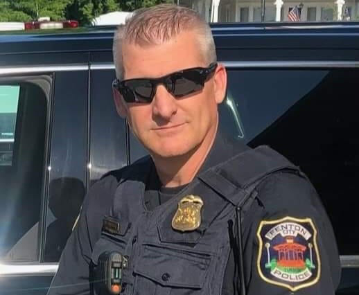 Fenton Police Sergeant Passes Away