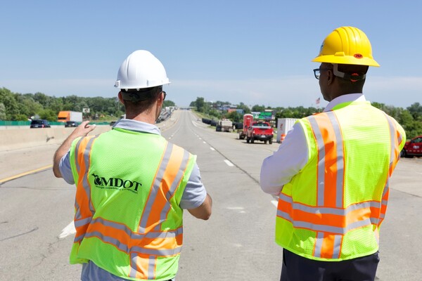 Lt. Governor Tours I-96 Rebuilding Michigan Project