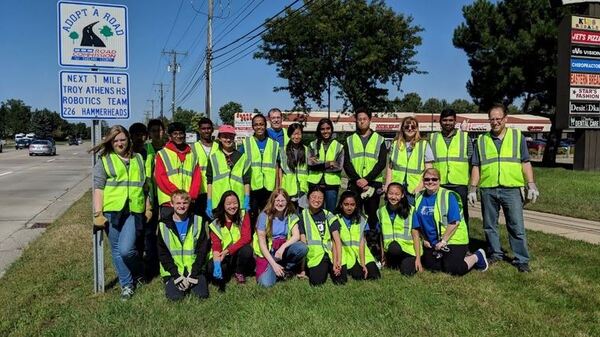 Final Adopt-A-Road Clean-Up In Oakland County