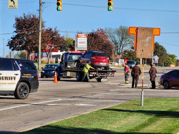 Afternoon Crash On Grand River In Howell Area