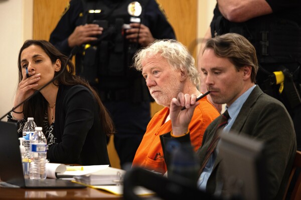 Busfield Released from Jail Pending Trial on Sex Abuse Charges in New Mexico